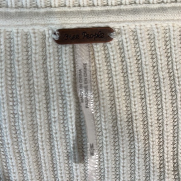 Free People Allure Soft Cream Sweet Ribbed Sweater Size Small - Picture 9 of 10